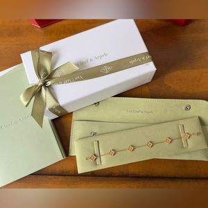 Van Cleef and Arpels Sweet Alhambra 6 motif bracelet in Rose Gold